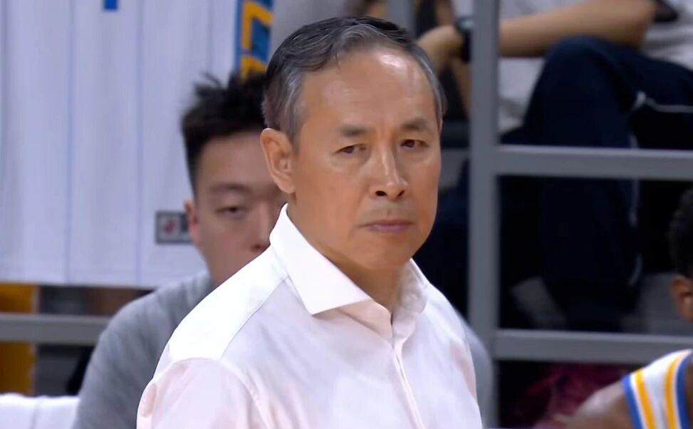 开云-CBA五大主教练被喊下课，杜锋邱彪两个极端，许利民或被李楠取代